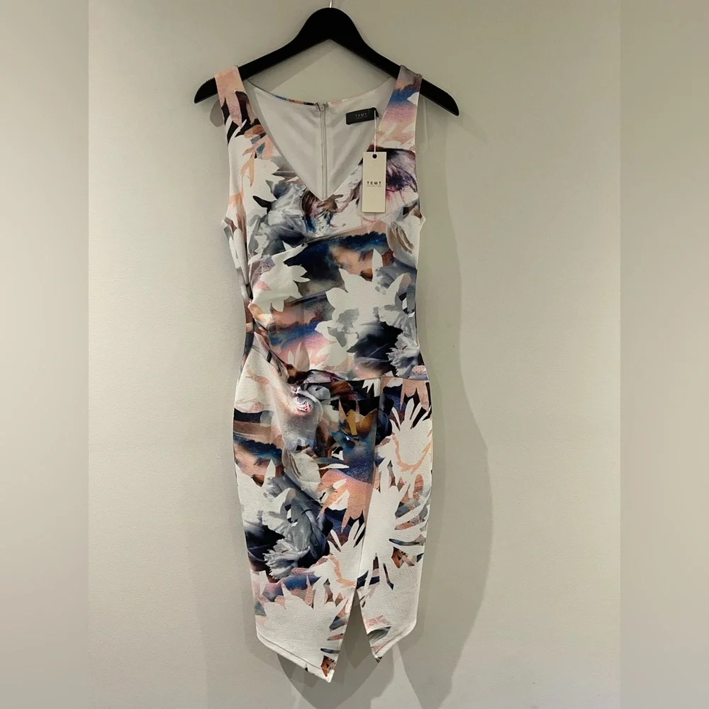 TEMT Collection dress - Picture 1 of 2
